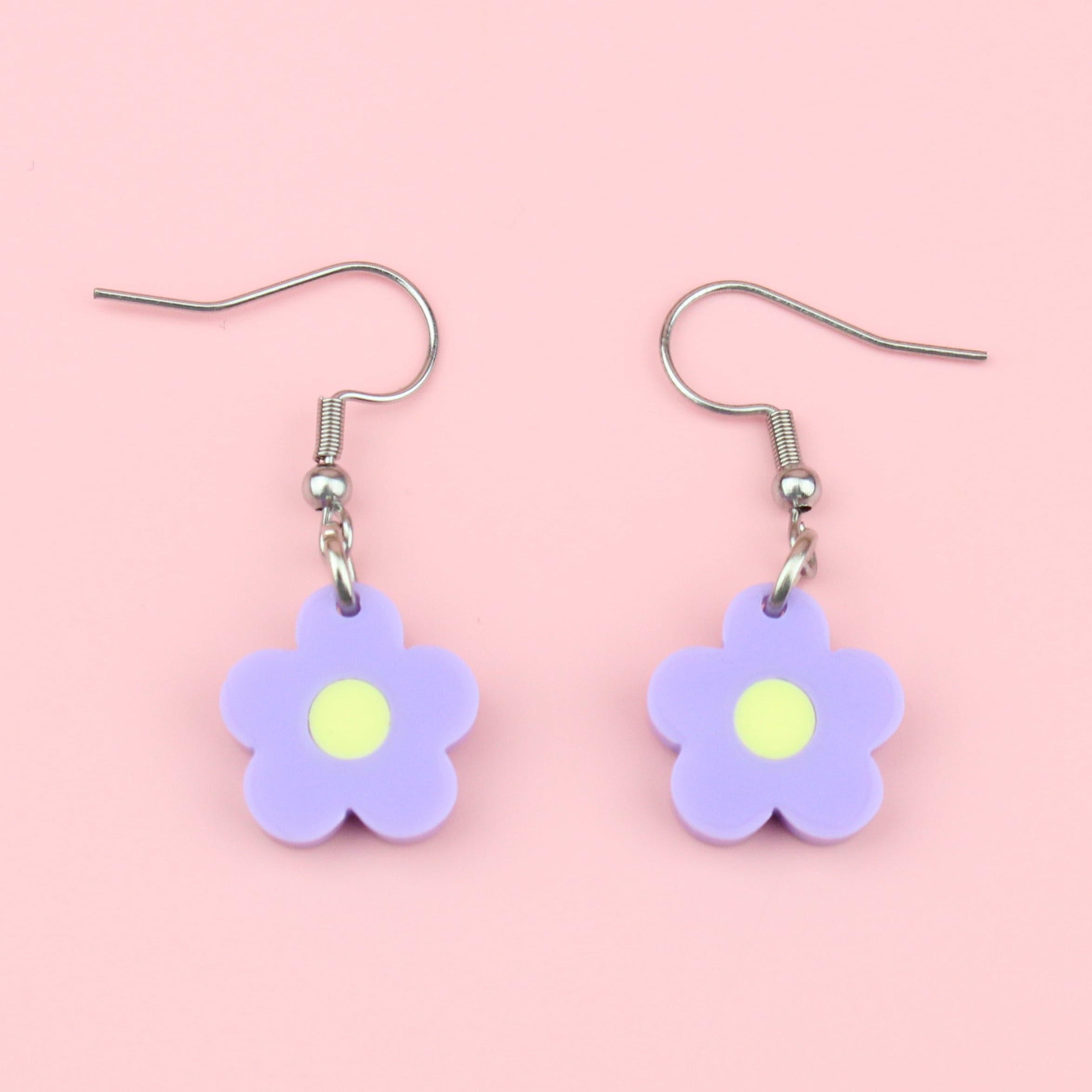 Blooming Botanicals Flower Earrings (Purple)