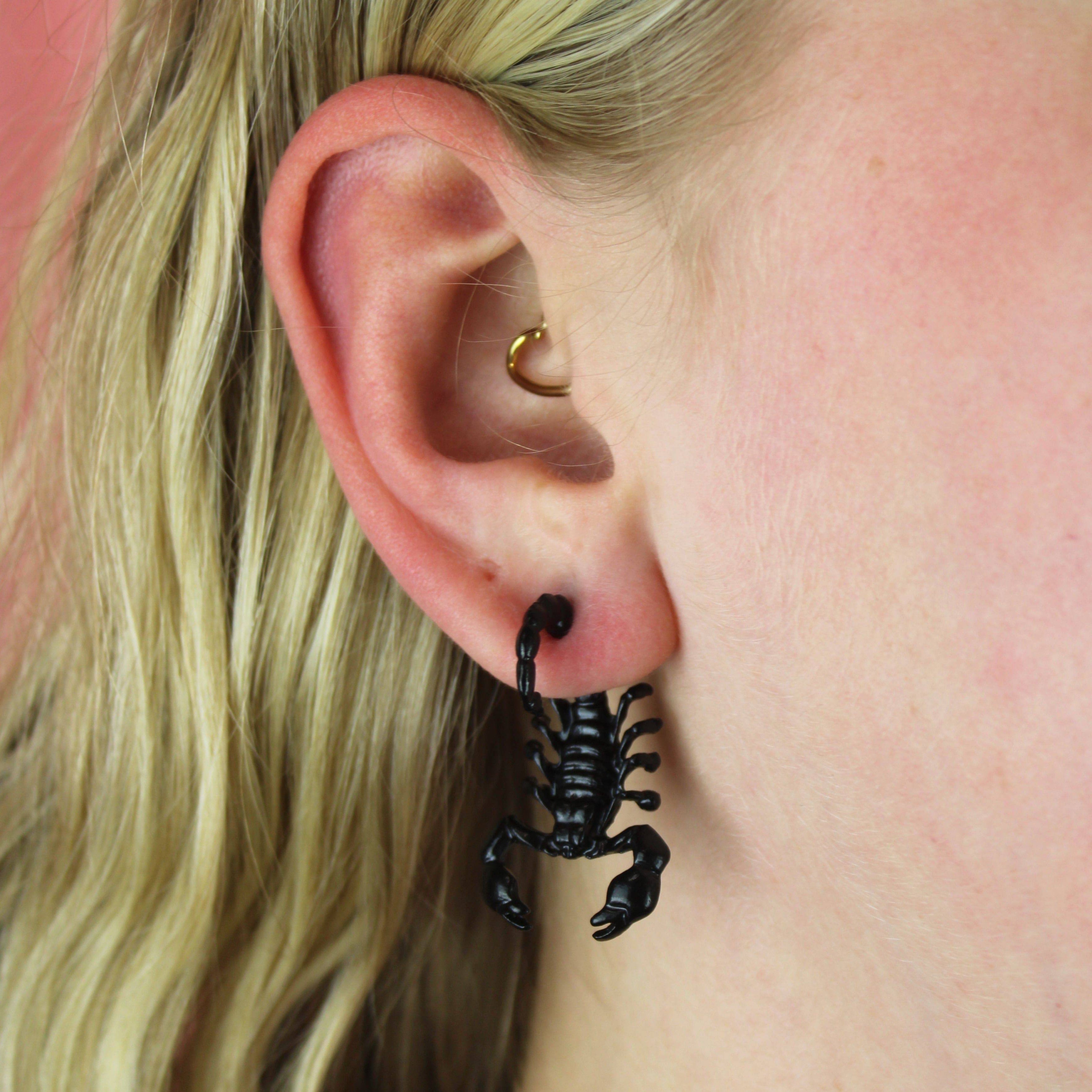 Black Scorpion 2 Piece Stud Earrings